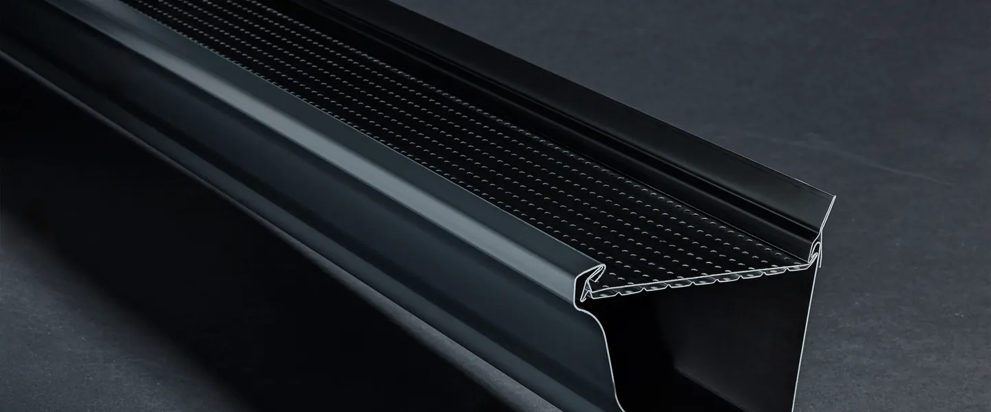 Alu-Rex Hover Pro® Floating Gutter Hanger with Built-In Guard - Alu-Rex